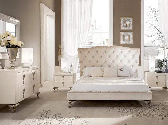 Letto classico George Alto in tessuto imbottito e trapuntato di Cantori