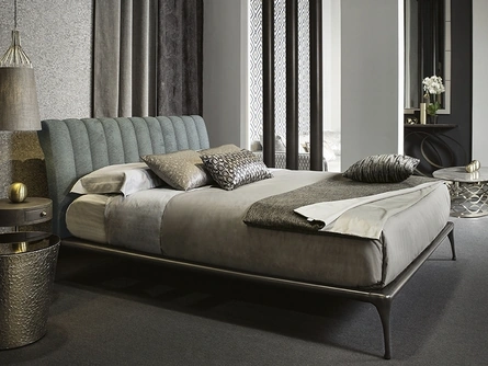 Letto con testiera trapuntata Iseo di Cantori