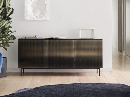 Madia Vertical in vetro di Calligaris