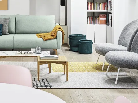 Poltroncina in tessuto imbottita Puffy di Calligaris
