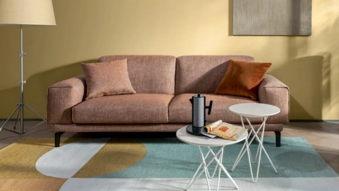 Divano lineare in tessuto Hammer di Calligaris