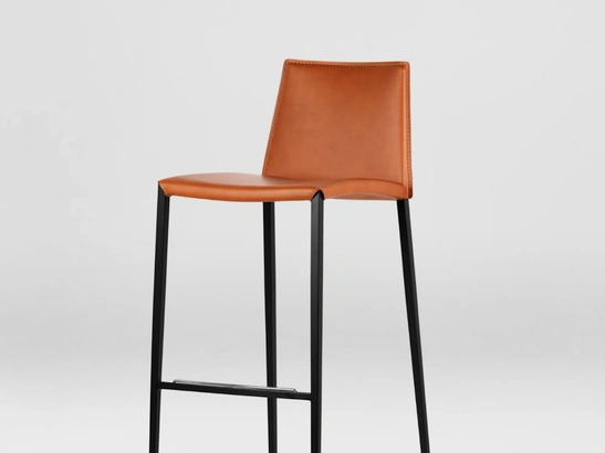 Sgabello Aida in cuoio rigenerato di Calligaris