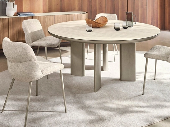 Tavolo Sandy rotondo con piano in ceramica di Calligaris